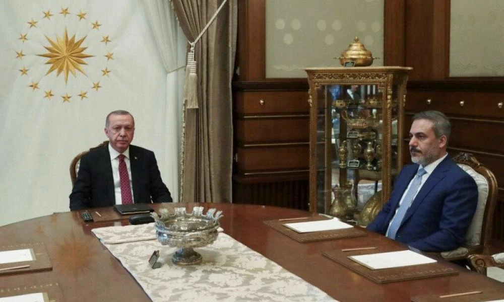Στη Μόσχα ο Τούρκος Υπουργός Εξωτερικών, Χακάν Φιντάν - Θα έχει συνάντηση με τον Σεργκέι Λαβρόφ